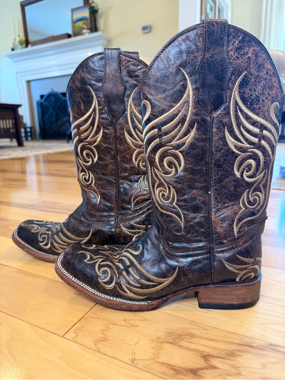 Circle G by Corral Distressed Leather Embroidered Western Boots 7.5M L5058 - Picture 2 of 11